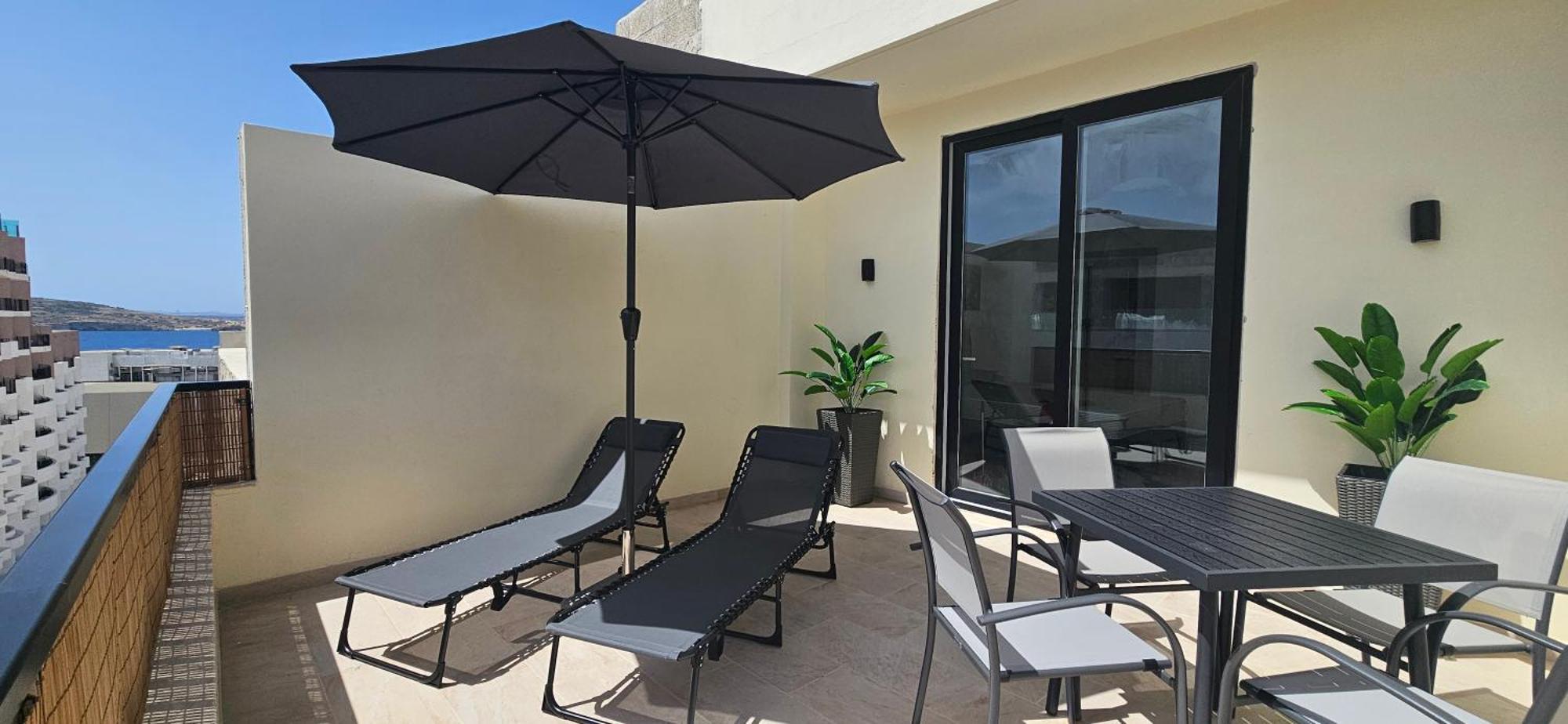 Sea Breeze Penthouse And Terrace Qawra St Paul'S Bay Apartment St. Paul's Bay Ngoại thất bức ảnh